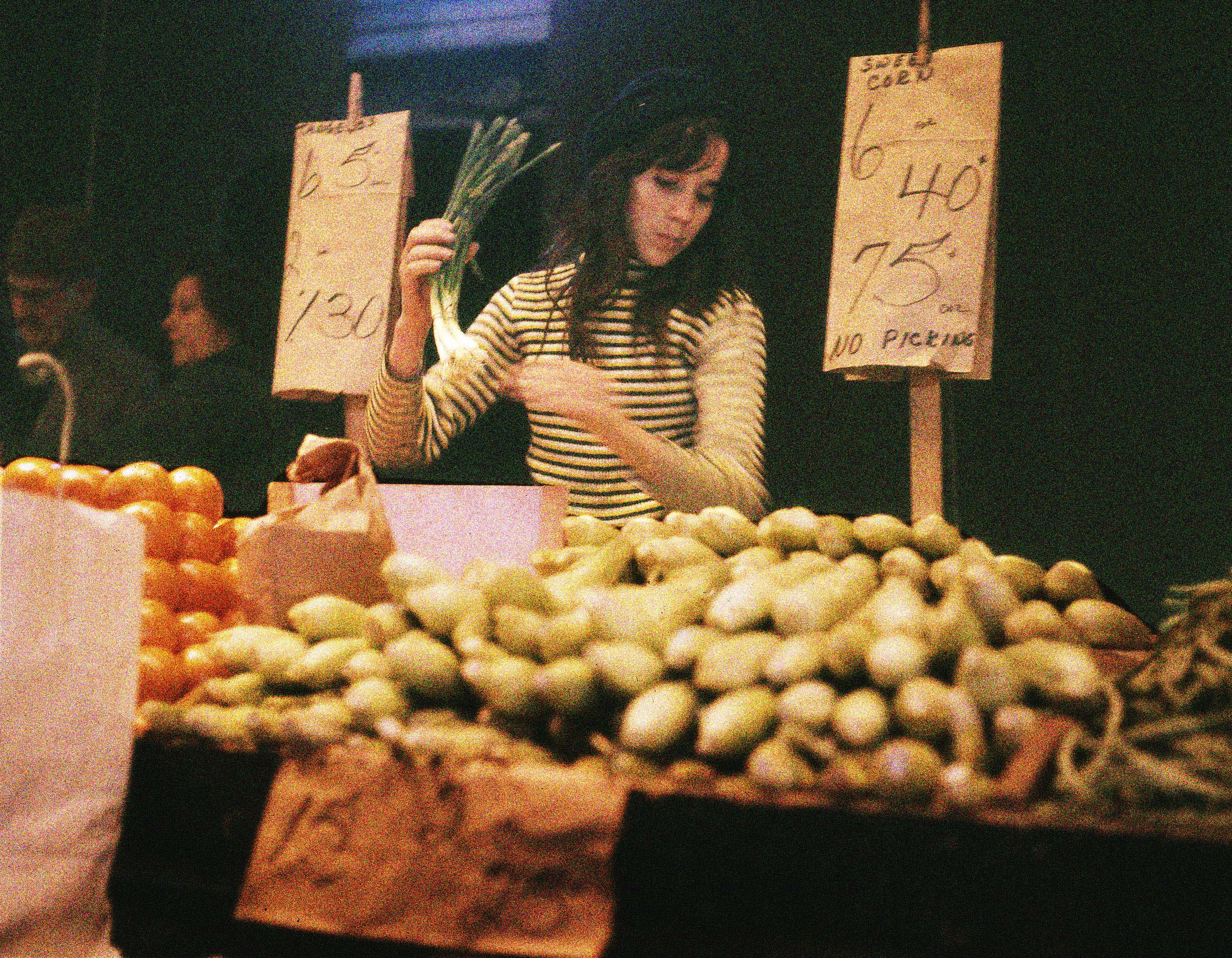 soulard-vegetable-girl-copy-2.jpg