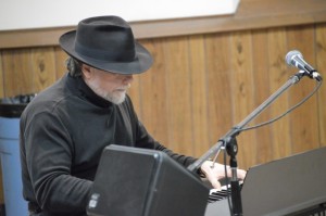 Me, Hat, Piano, Feb 2013